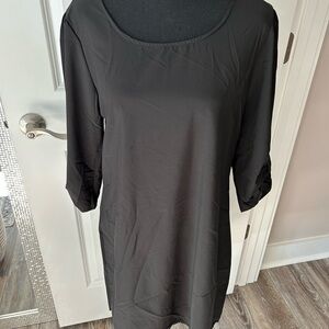 Black Tunic Top with Three-Quarter Sleeves